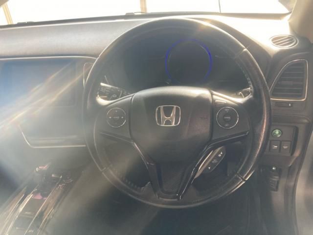 HONDA VEZEL HYBRID 4WD 2014