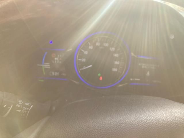 HONDA VEZEL HYBRID 2015