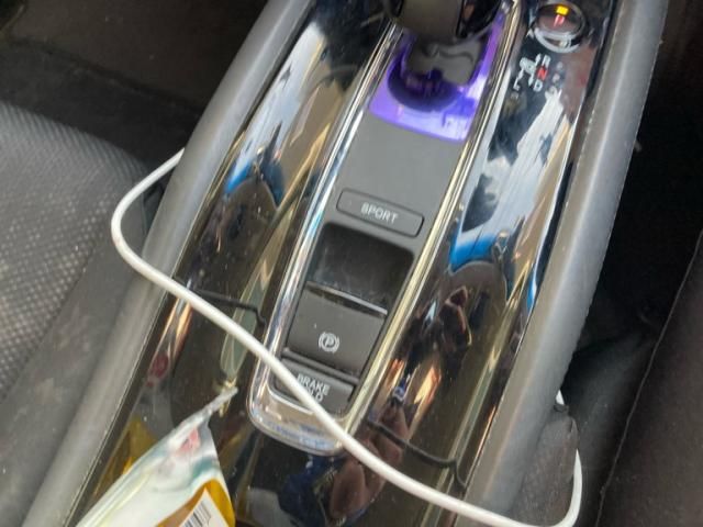 HONDA VEZEL HYBRID 2015