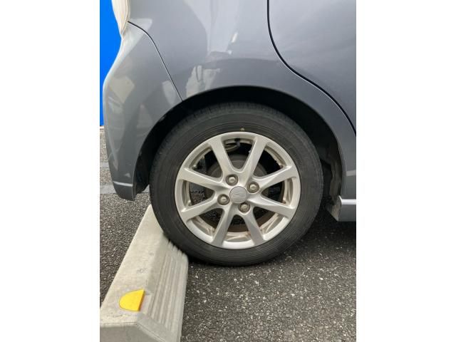 DAIHATSU MOVE CUSTOM 2013