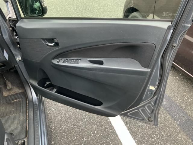 DAIHATSU MOVE CUSTOM 2013