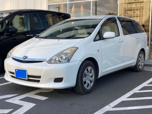 TOYOTA WISH 2008