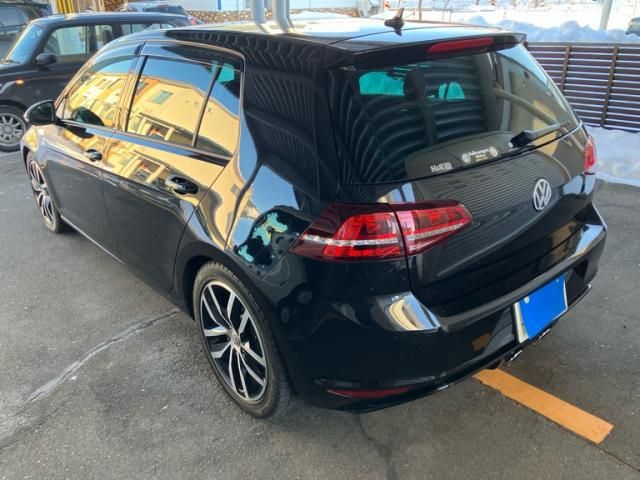 VOLKSWAGEN VOLKSWAGEN GOLF 2017