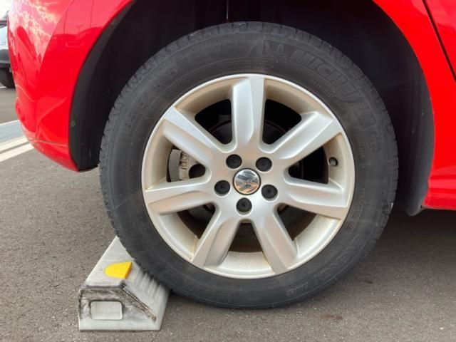 VOLKSWAGEN VOLKSWAGEN POLO 2011