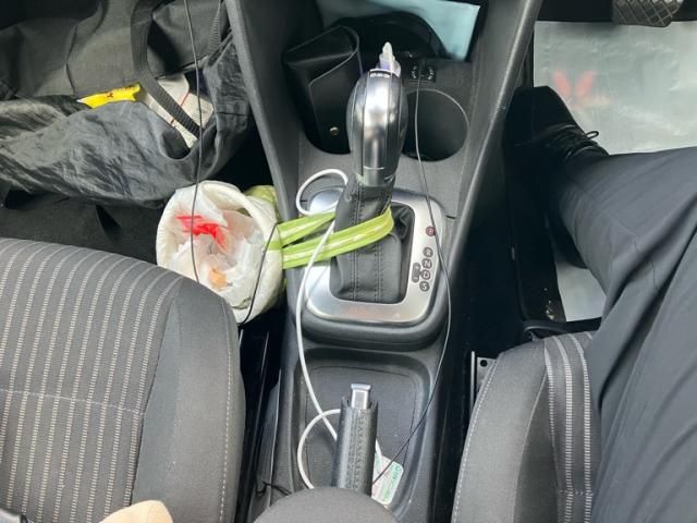 VOLKSWAGEN VOLKSWAGEN POLO 2011