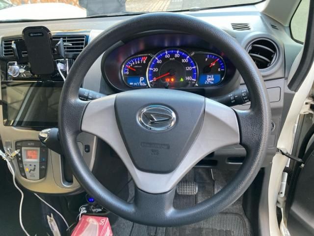 DAIHATSU MOVE CUSTOM 2013