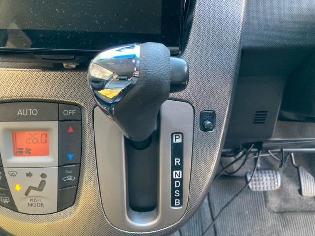 DAIHATSU MOVE CUSTOM 2013