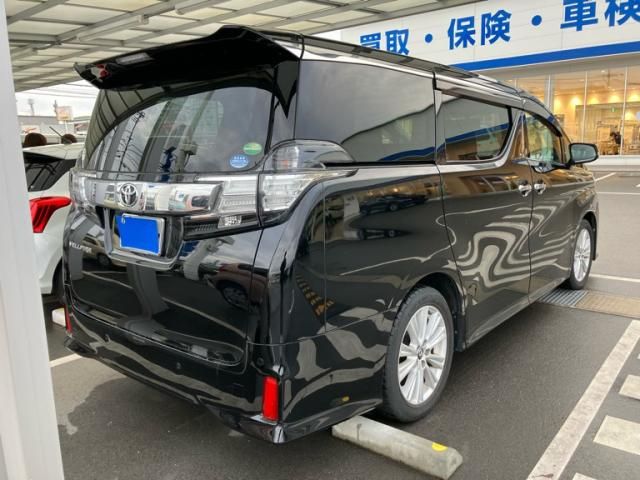 TOYOTA VELLFIRE 2016
