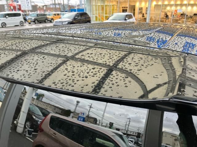 TOYOTA VELLFIRE 2016