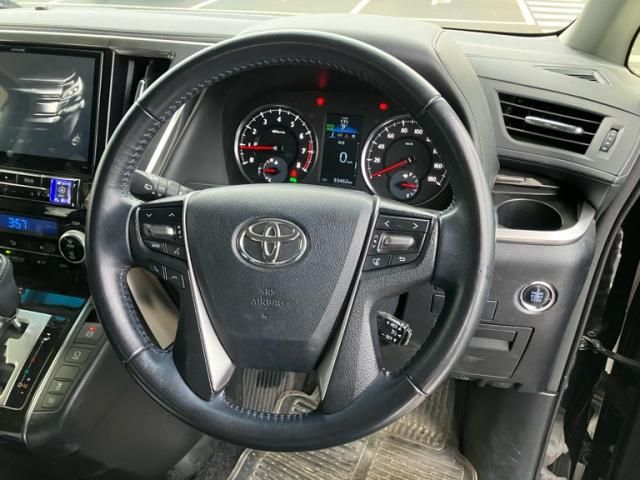 TOYOTA VELLFIRE 2016