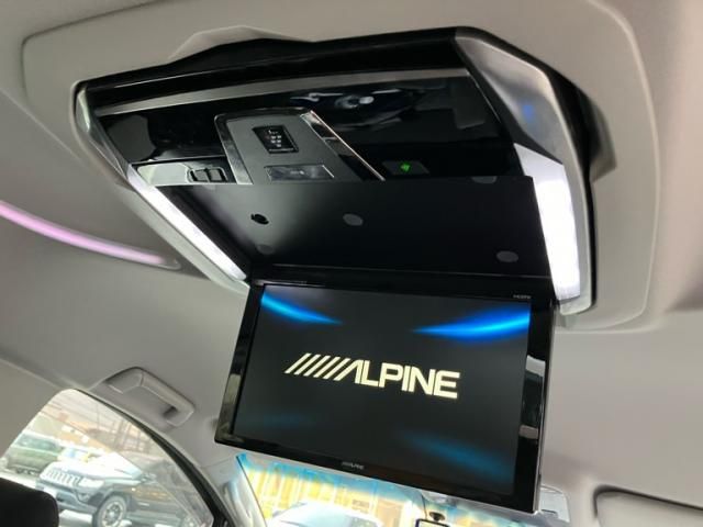 TOYOTA VELLFIRE 2016