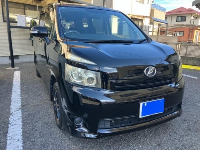TOYOTA VOXY 2008