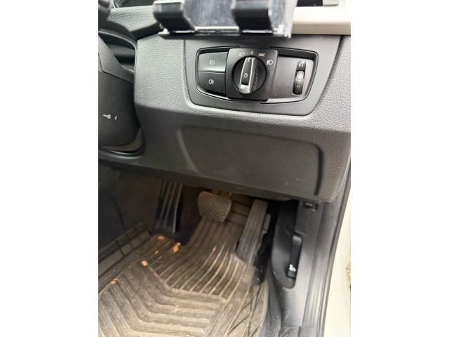 BMW BMW 3series sedan 2013