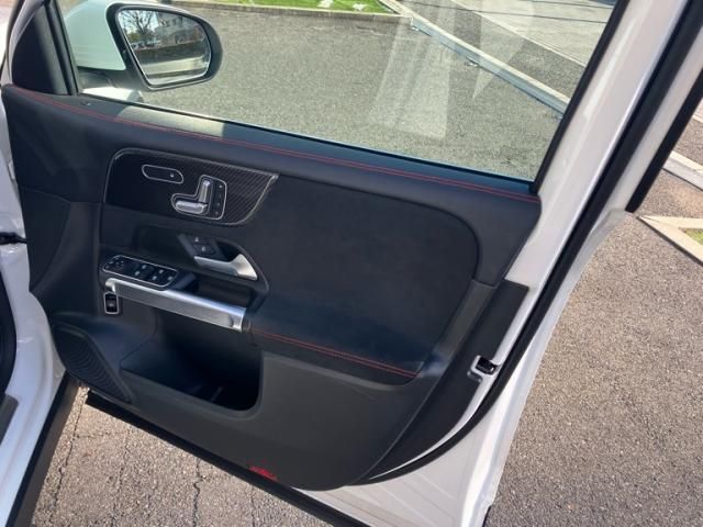 MERCEDES BENZ MERCEDES BENZ GLB 2021