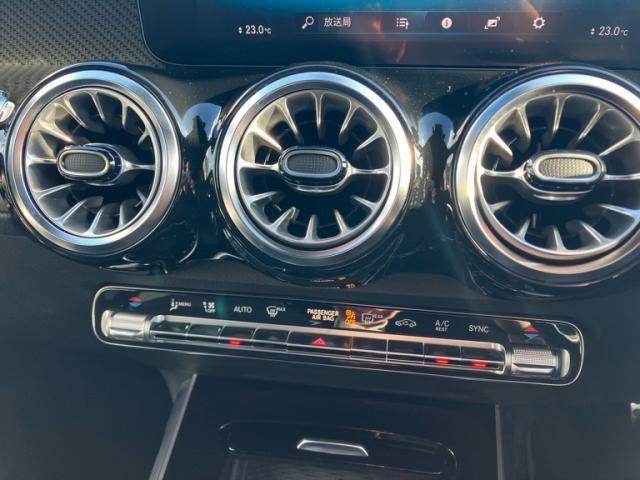 MERCEDES BENZ MERCEDES BENZ GLB 2021