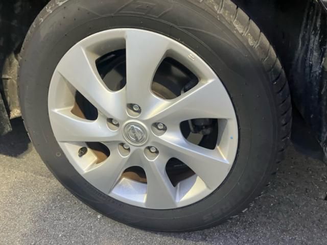 NISSAN SERENA  S-HYBRID 2013