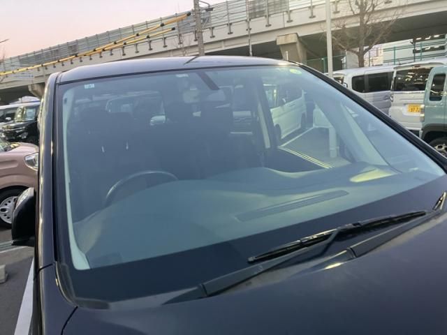 NISSAN SERENA  S-HYBRID 2013