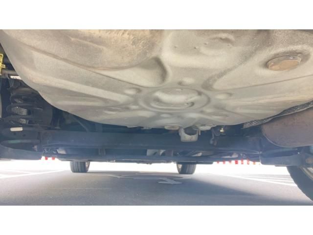 TOYOTA PRIUS Alpha 2012