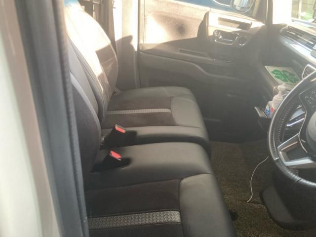 HONDA N BOX CUSTOM 4WD 2023