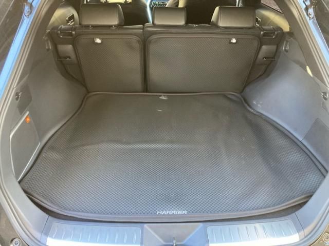 TOYOTA HARRIER 2WD 2025