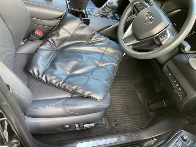 TOYOTA HARRIER 2WD 2025