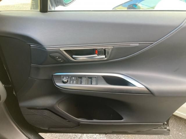 TOYOTA HARRIER 2WD 2025