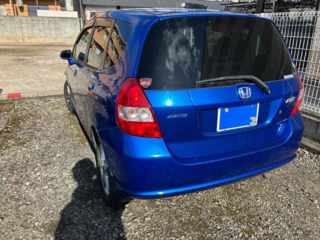 HONDA FIT 4WD 2002