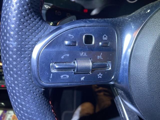 MERCEDES BENZ MERCEDES BENZ A class 2019