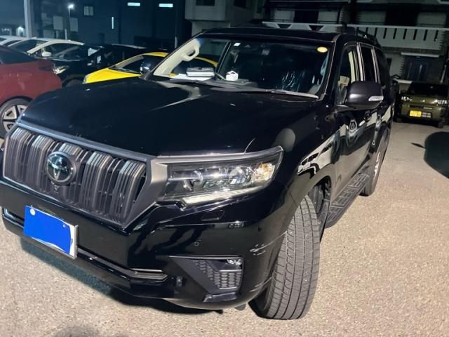 TOYOTA LANDCRUISER PRADO 2023