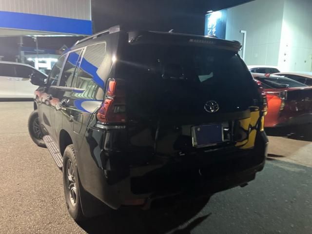 TOYOTA LANDCRUISER PRADO 2023