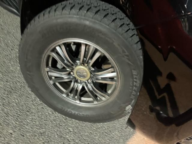 TOYOTA LANDCRUISER PRADO 2023