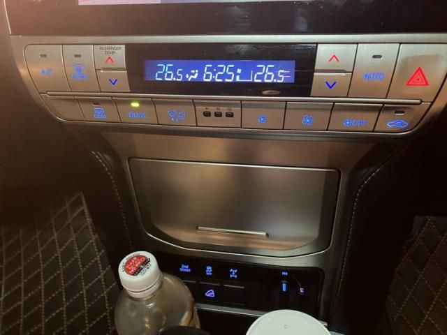 TOYOTA LANDCRUISER PRADO 2023