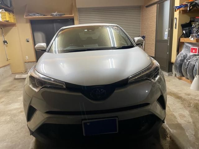 TOYOTA C-HR 4WD 2017