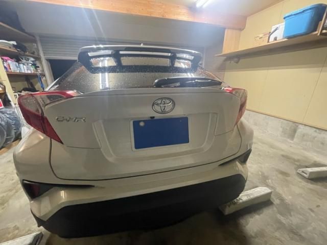 TOYOTA C-HR 4WD 2017