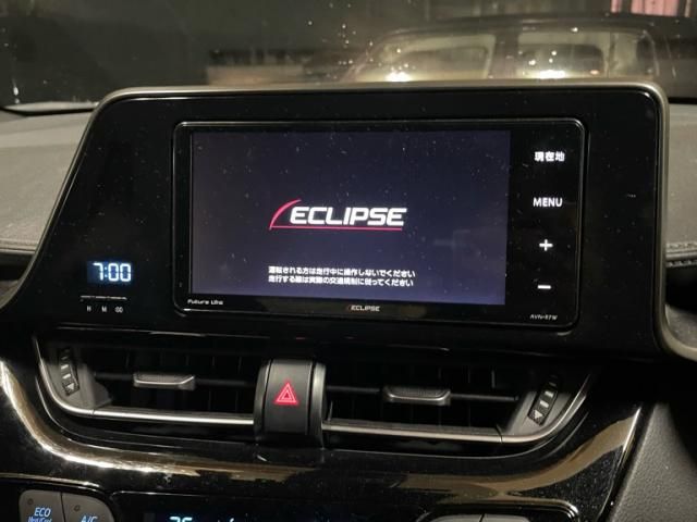 TOYOTA C-HR 4WD 2017