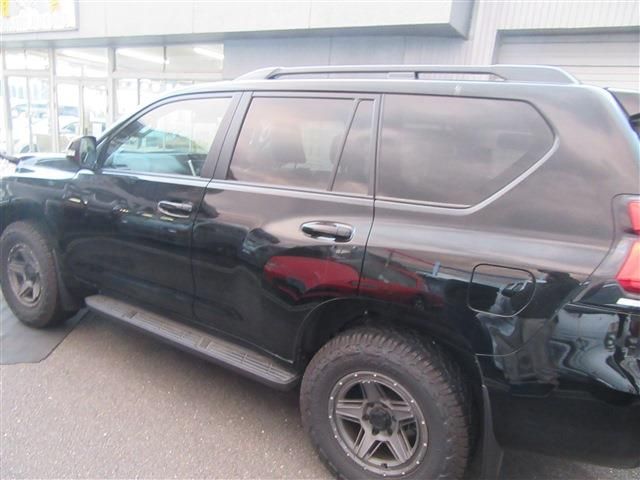 TOYOTA LANDCRUISER PRADO 2023