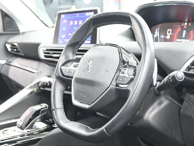 PEUGEOT PEUGEOT 5008 2020