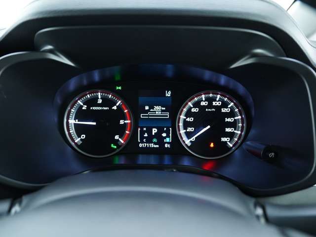 MITSUBISHI DELICA D:5 4WD 2024