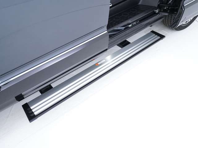 MITSUBISHI DELICA D:5 4WD 2024