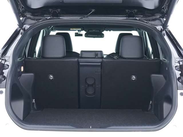 TOYOTA YARIS CROSS 2025