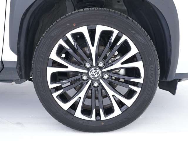 TOYOTA YARIS CROSS 2025