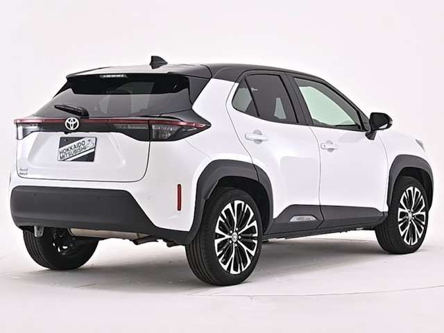 TOYOTA YARIS CROSS 2025
