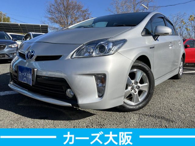 TOYOTA PRIUS 2012