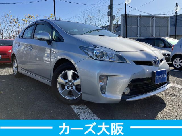 TOYOTA PRIUS 2012