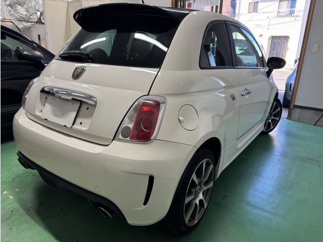 FIAT ABARTH 500 2010