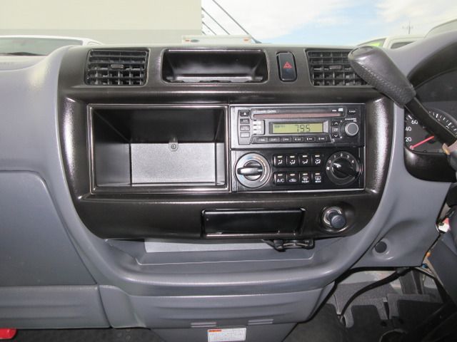 MAZDA BONGO van 2WD 2010