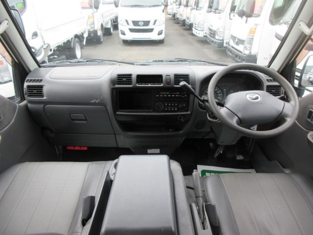 MAZDA BONGO van 2WD 2013