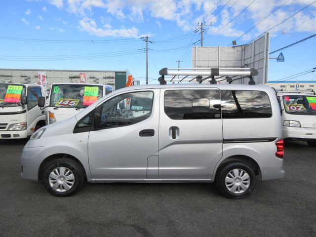NISSAN NV200 VANETTE van 2012