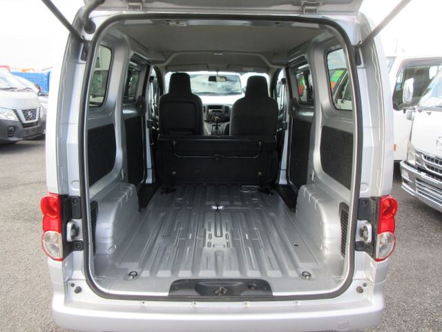 NISSAN NV200 VANETTE van 2012