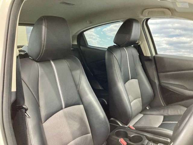 MAZDA DEMIO 4WD 2016